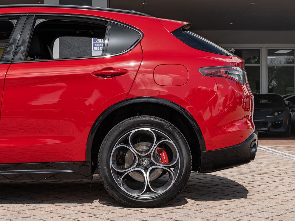 2024 Alfa Romeo Stelvio