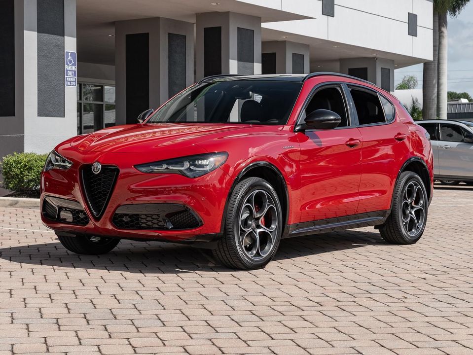 2024 Alfa Romeo Stelvio
