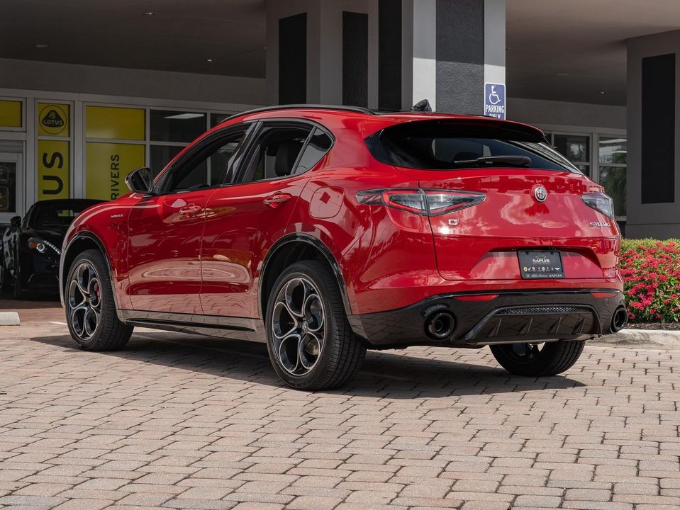 2024 Alfa Romeo Stelvio