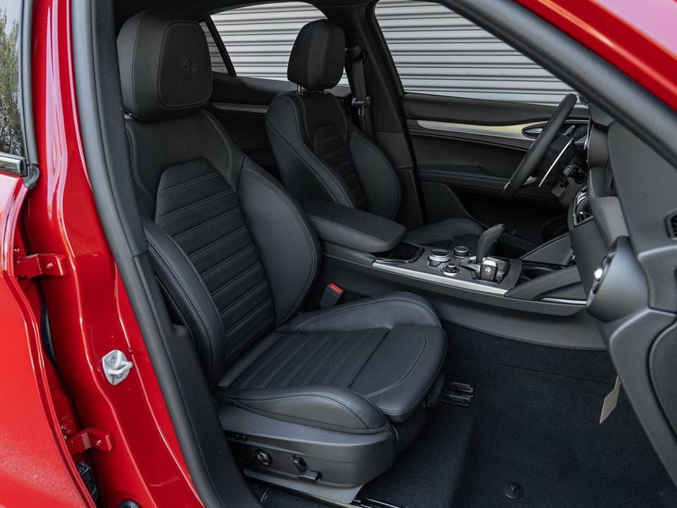 2024 Alfa Romeo Stelvio