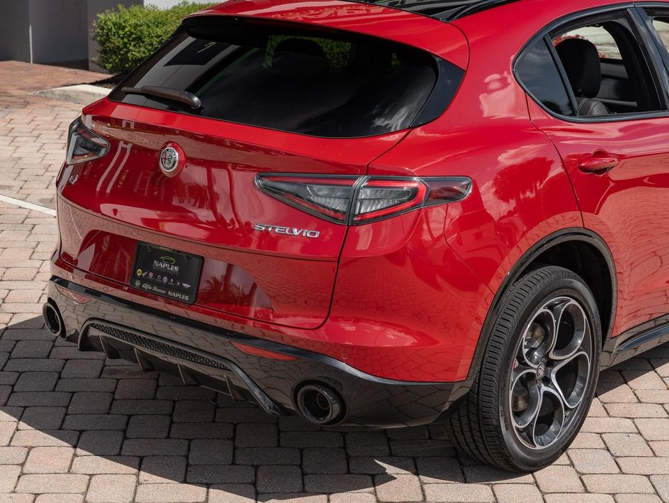 2024 Alfa Romeo Stelvio