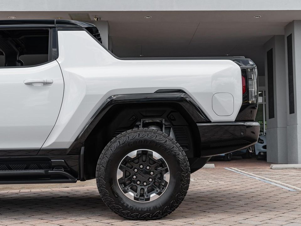 2022 GMC HUMMER EV