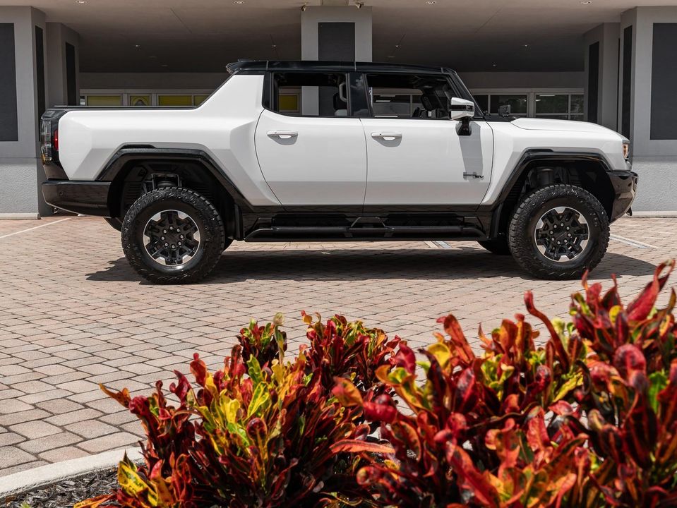 2022 GMC HUMMER EV