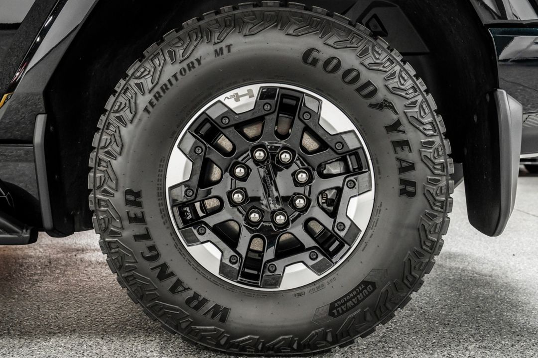 2024 GMC HUMMER