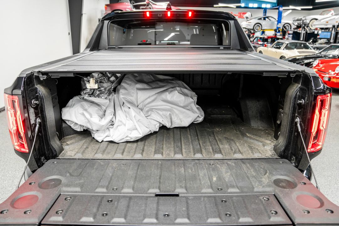 2024 GMC HUMMER