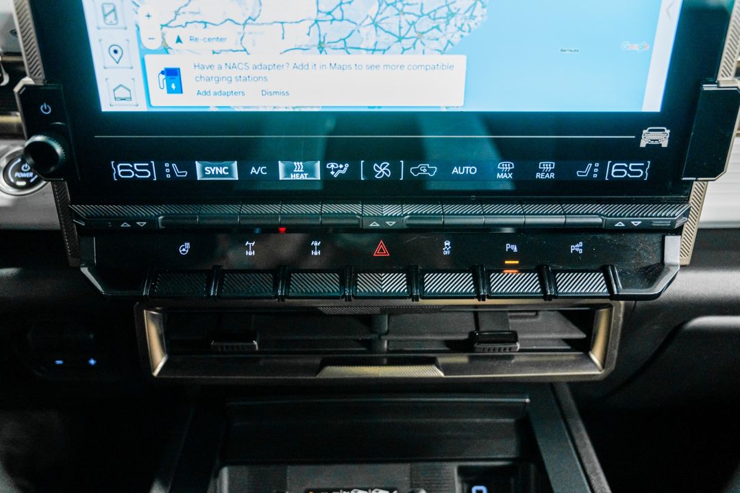 2024 GMC HUMMER