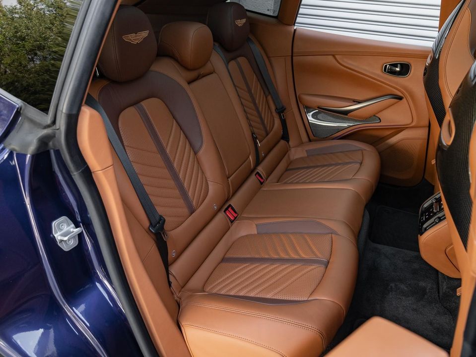 2023 Aston Martin DBX