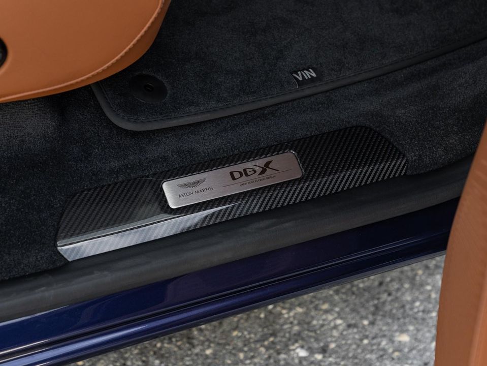 2023 Aston Martin DBX