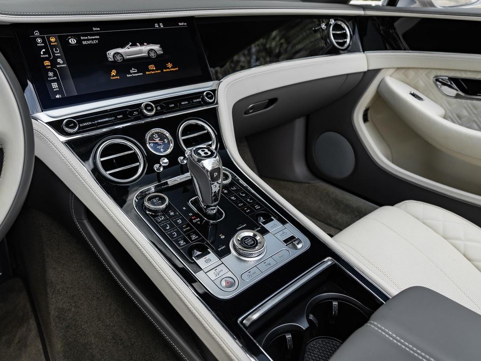 2022 Bentley Continental