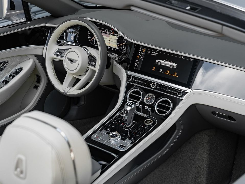 2022 Bentley Continental