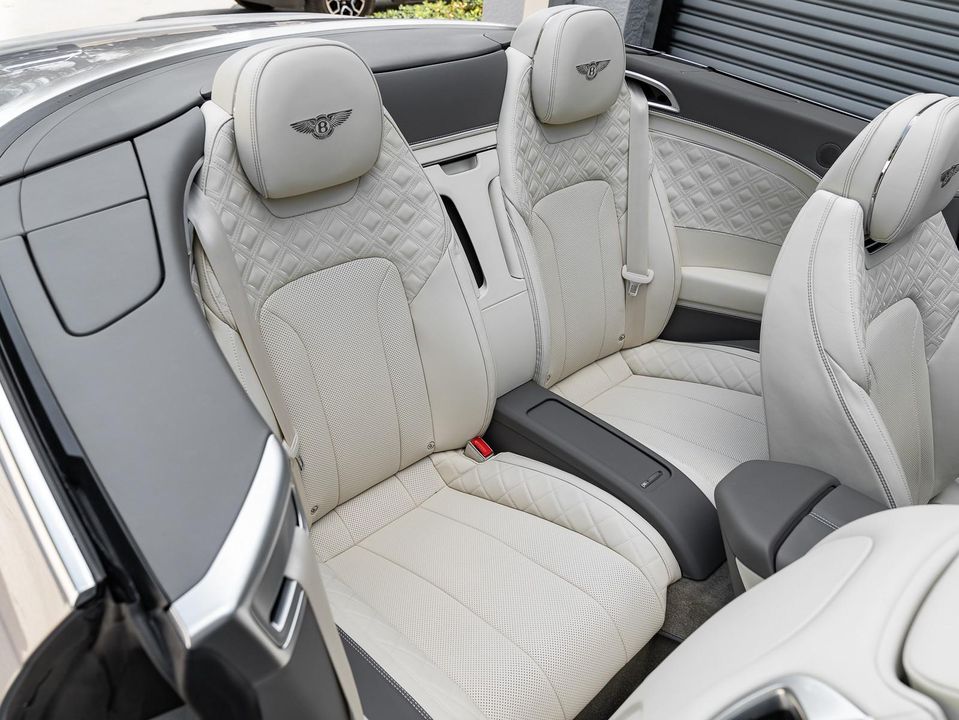 2022 Bentley Continental