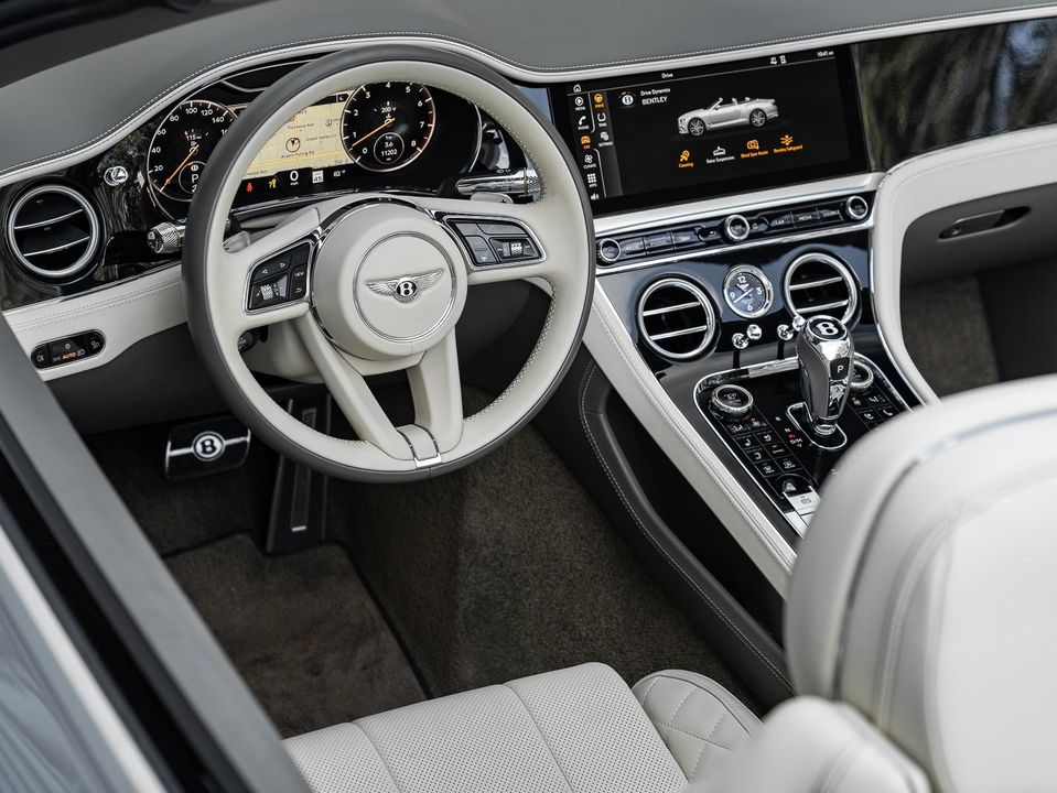 2022 Bentley Continental