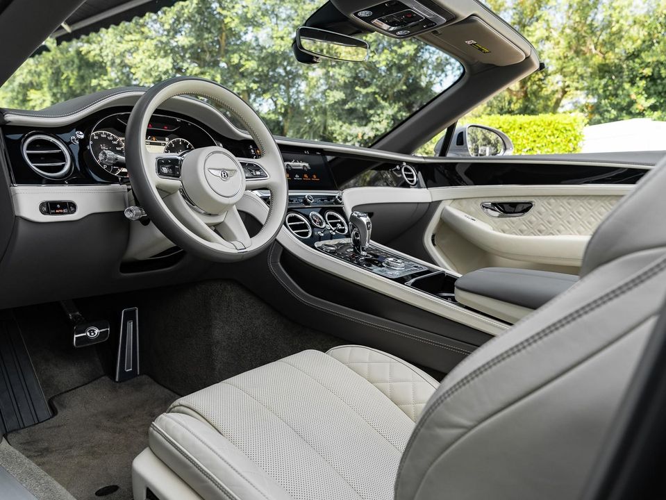 2022 Bentley Continental