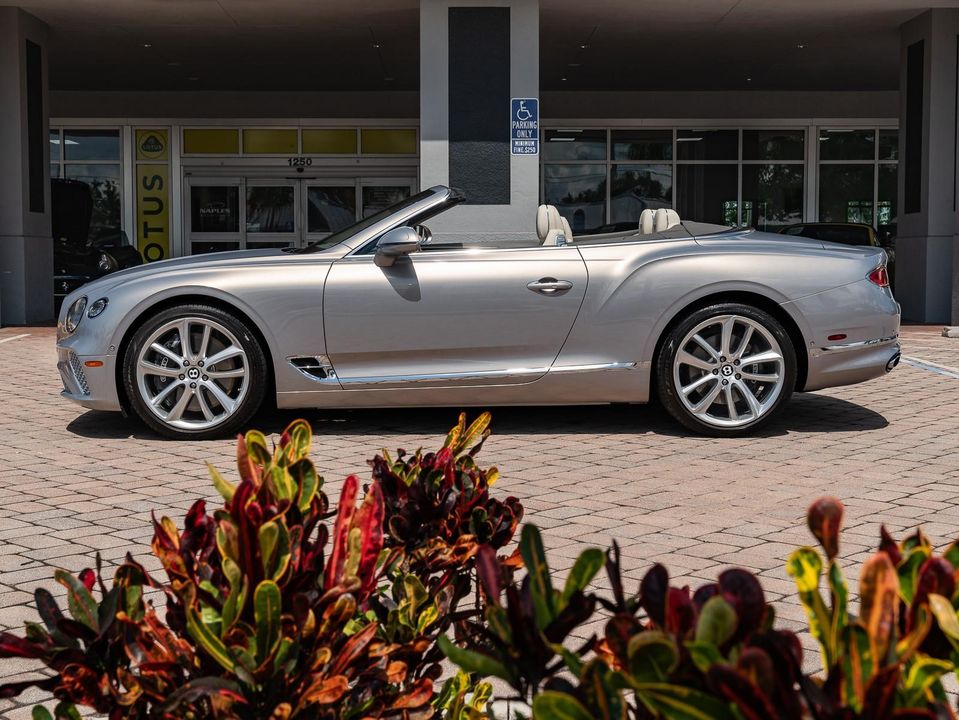 2022 Bentley Continental
