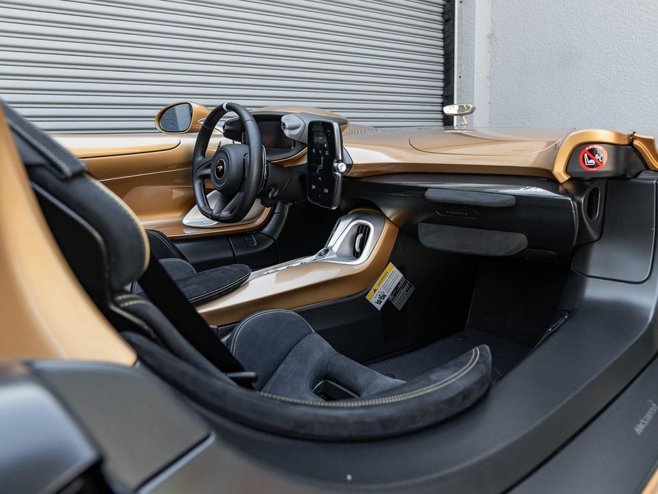 2021 McLaren Elva