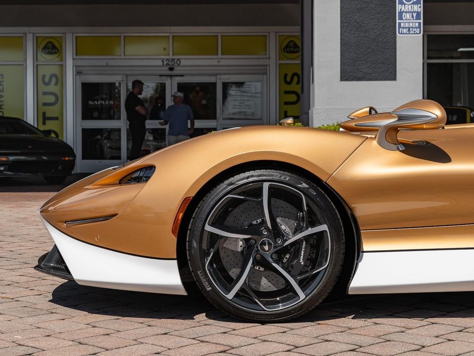 2021 McLaren Elva