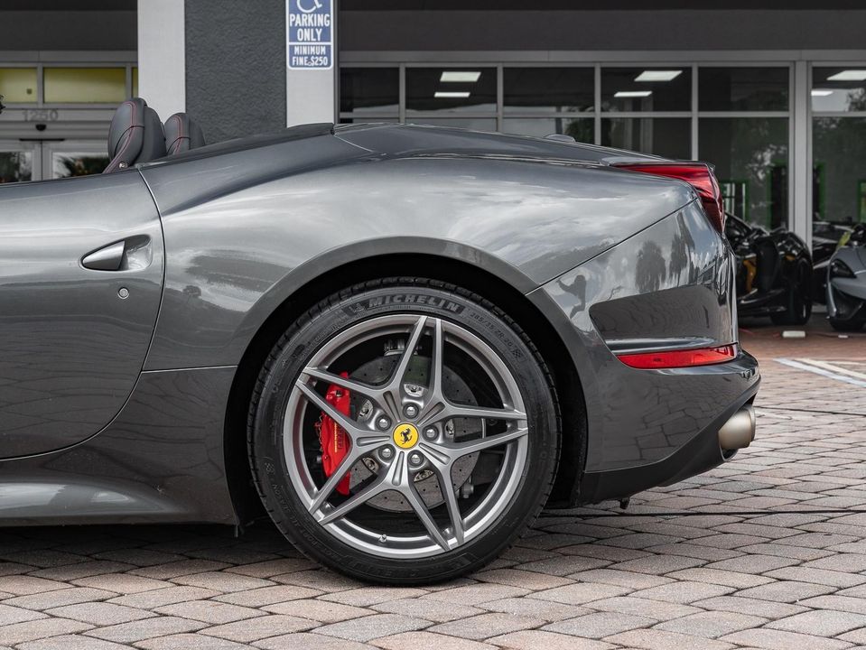 2015 Ferrari California