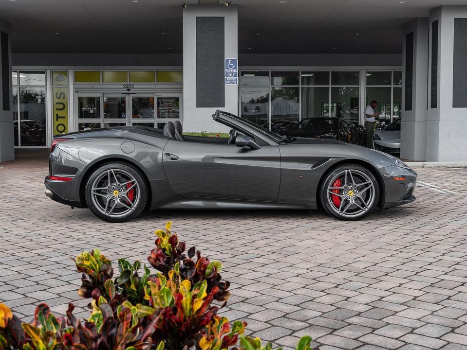 2015 Ferrari California