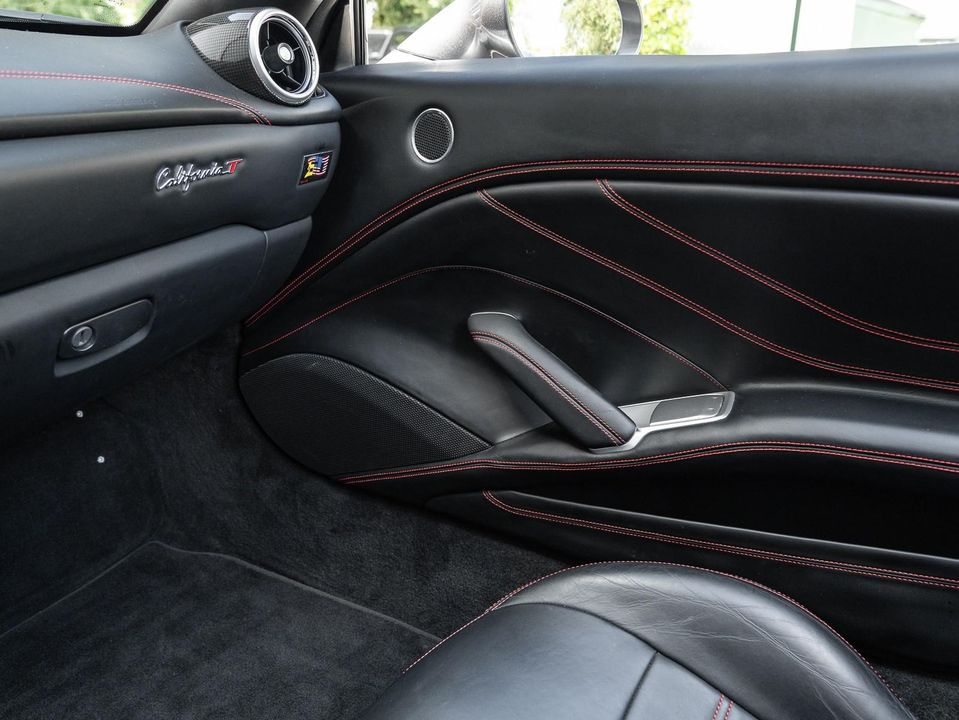 2015 Ferrari California