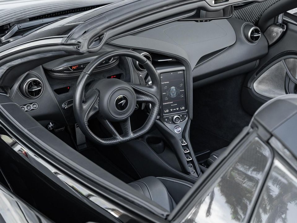 2020 McLaren 720S