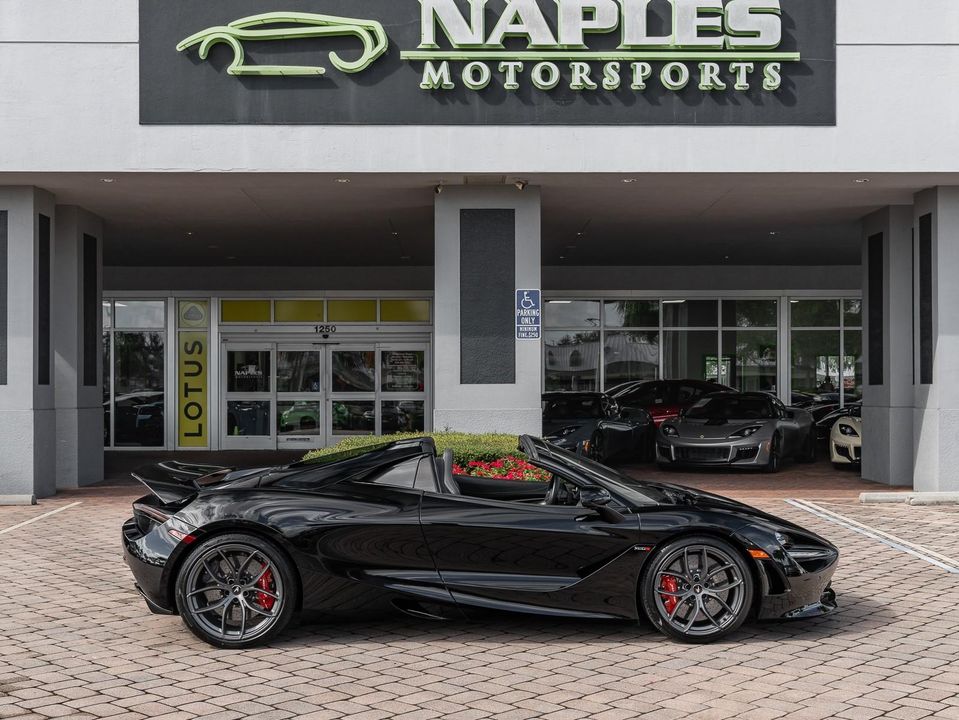 2020 McLaren 720S