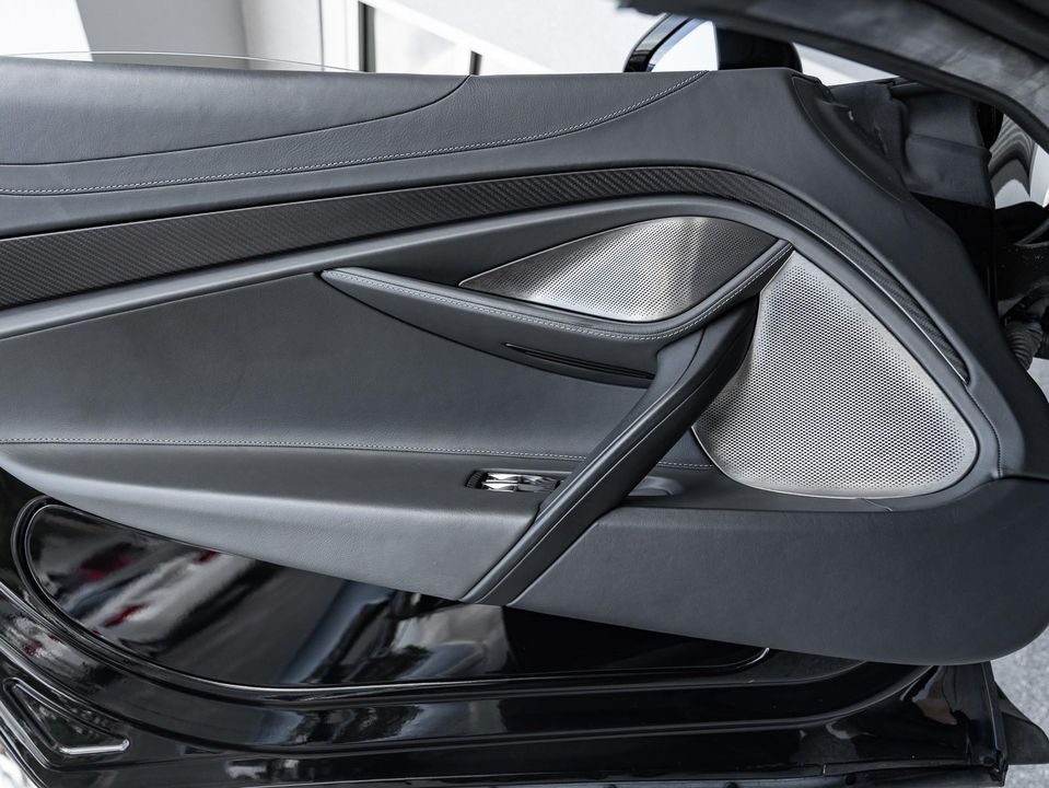 2020 McLaren 720S
