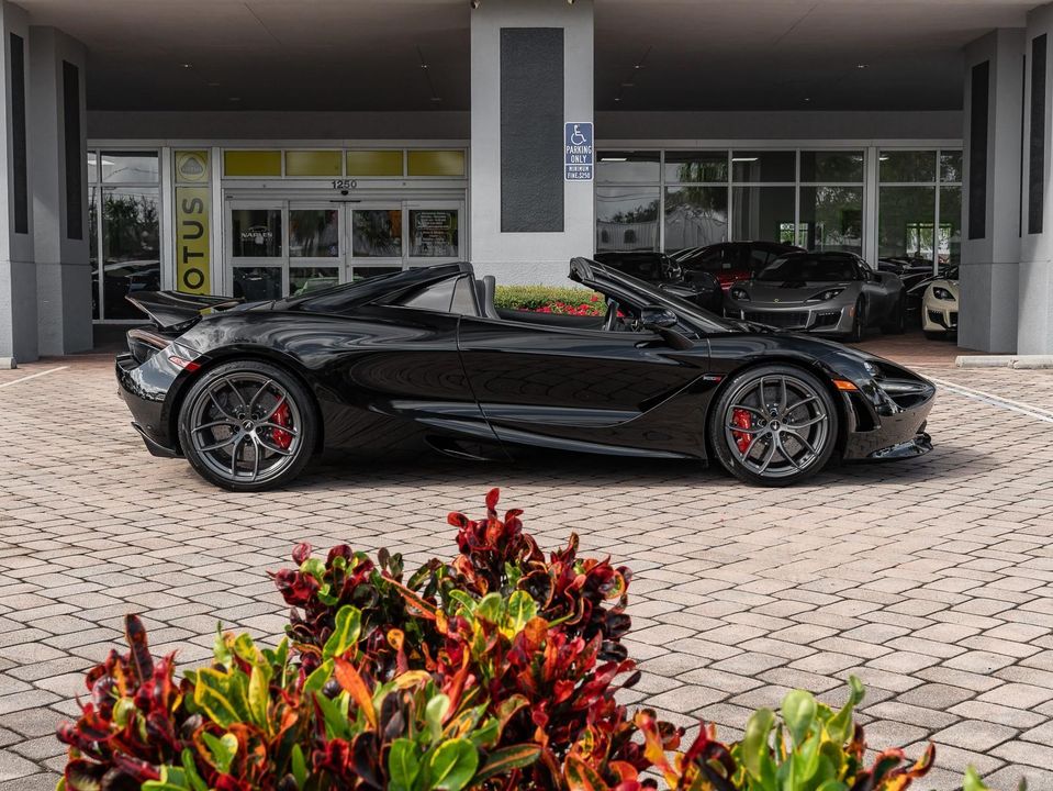 2020 McLaren 720S