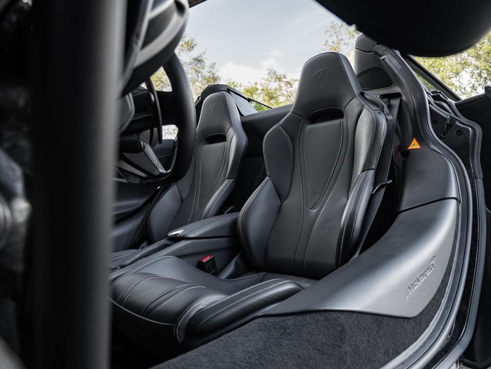 2020 McLaren 720S