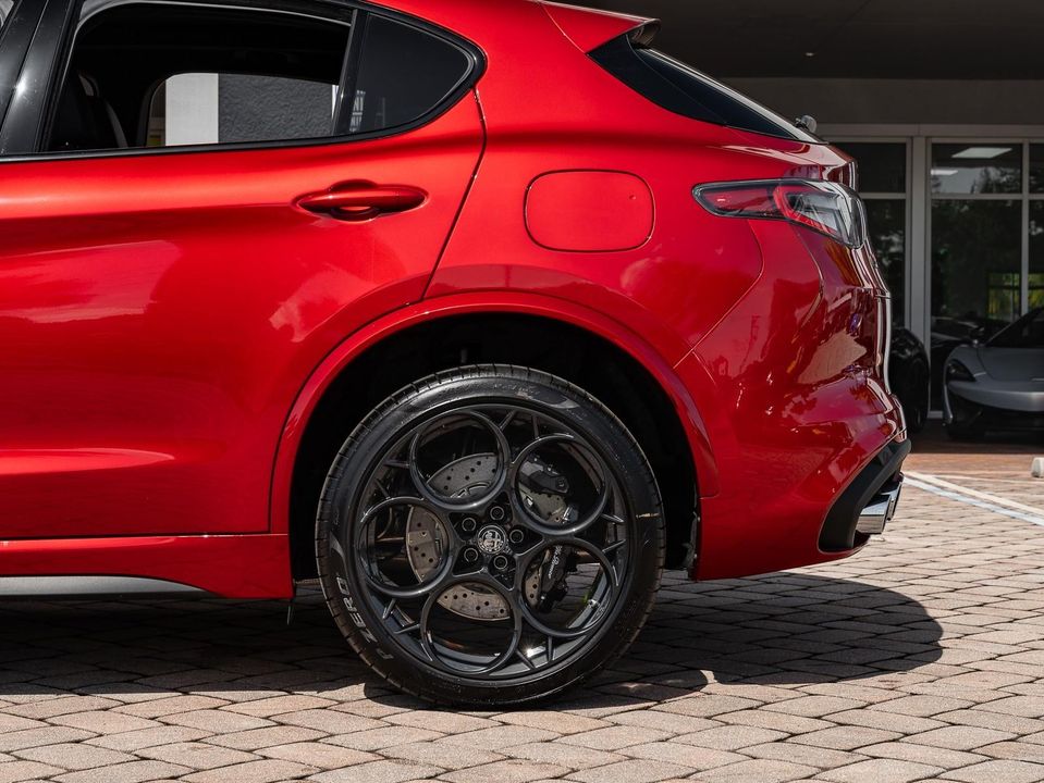 2024 Alfa Romeo Stelvio