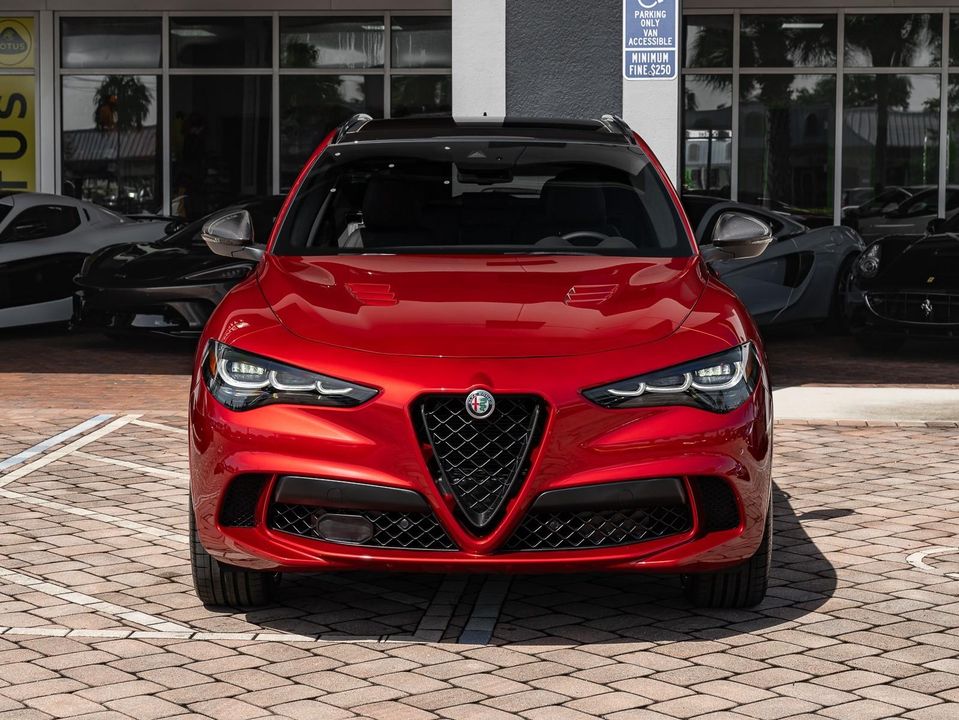 2024 Alfa Romeo Stelvio