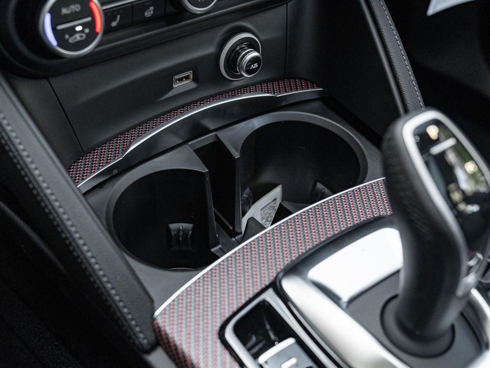 2024 Alfa Romeo Stelvio