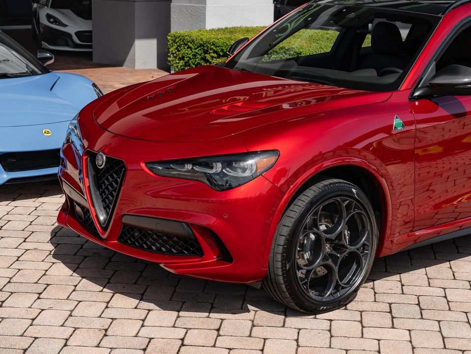 2024 Alfa Romeo Stelvio