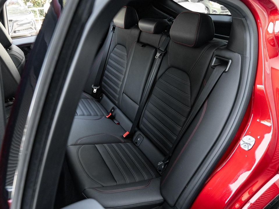 2024 Alfa Romeo Stelvio