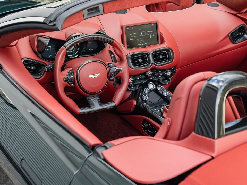 2021 Aston Martin Vantage
