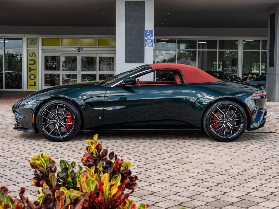 2021 Aston Martin Vantage