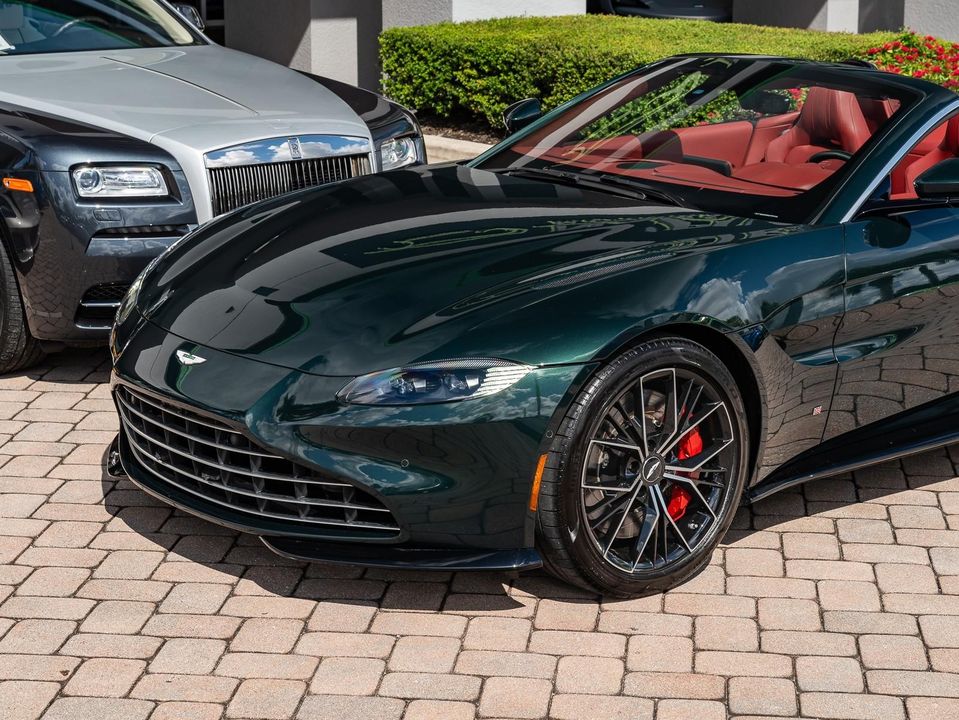 2021 Aston Martin Vantage