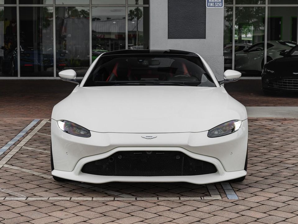 2019 Aston Martin Vantage