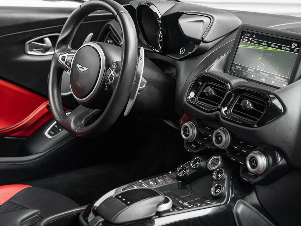 2019 Aston Martin Vantage