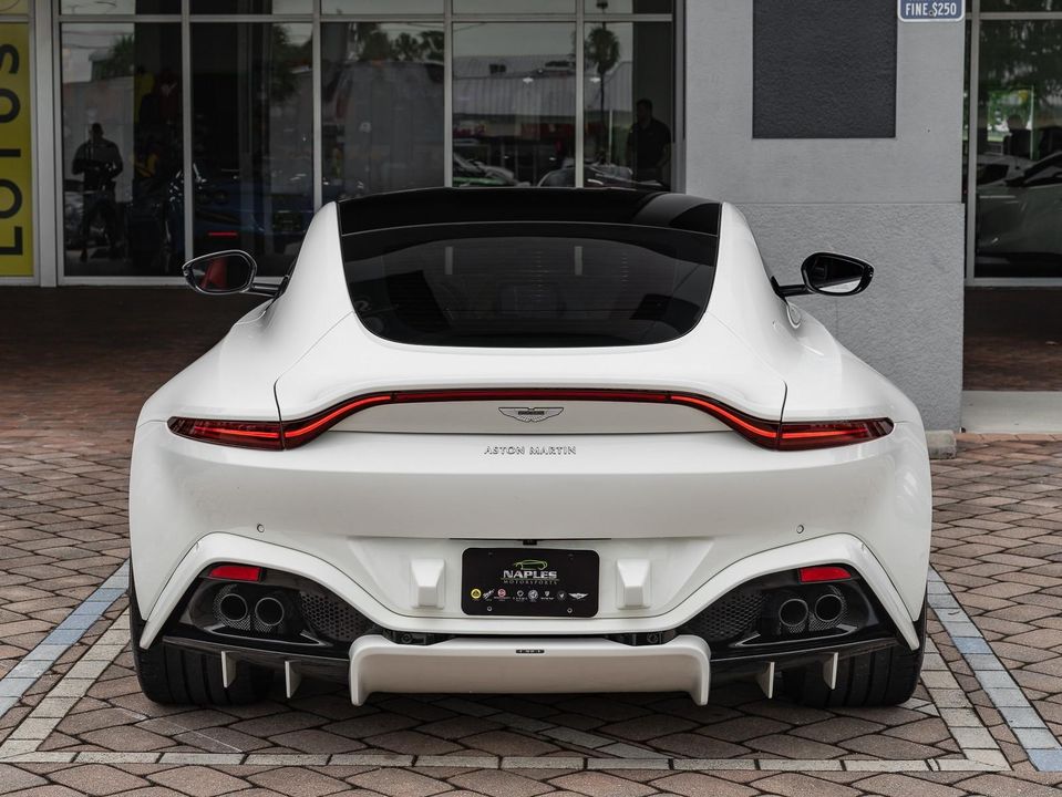 2019 Aston Martin Vantage