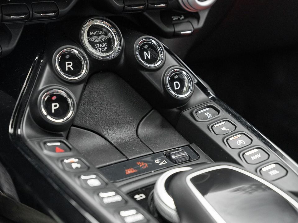 2019 Aston Martin Vantage