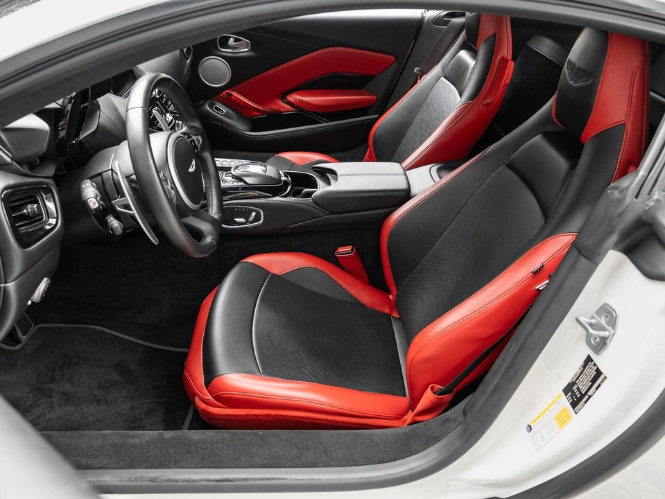 2019 Aston Martin Vantage