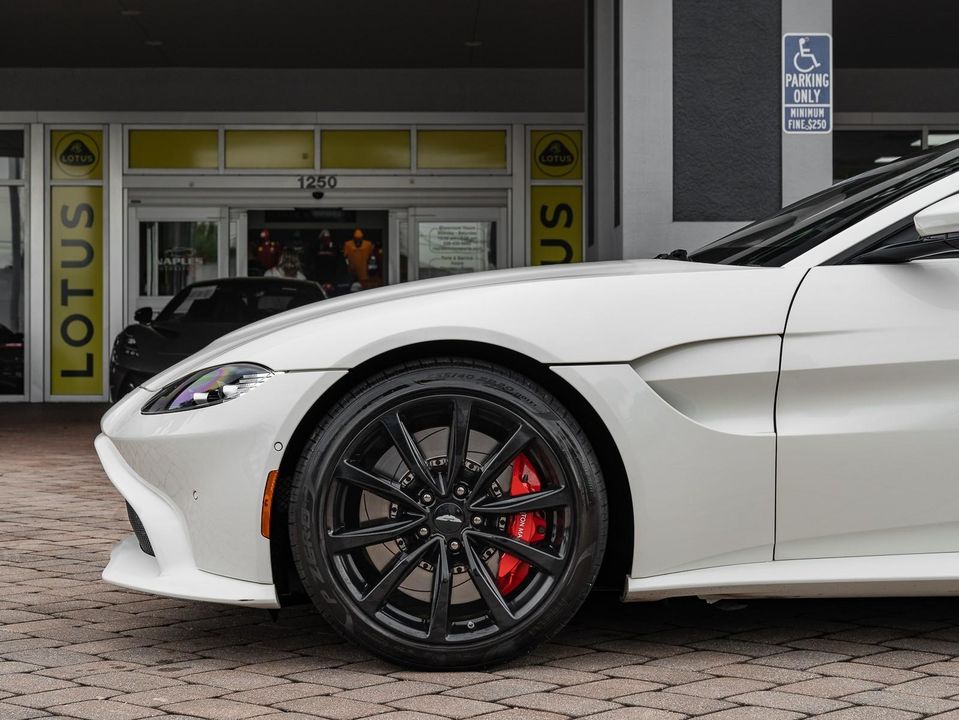 2019 Aston Martin Vantage