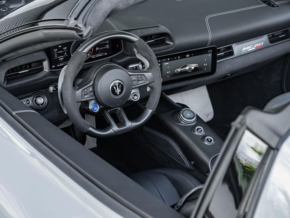 2023 Maserati MC20