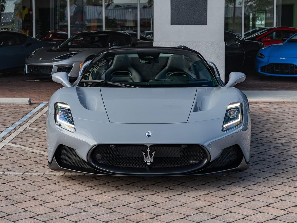 2023 Maserati MC20