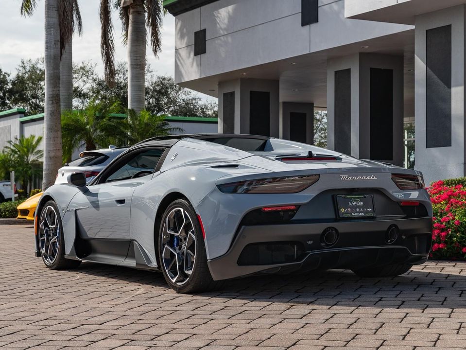 2023 Maserati MC20