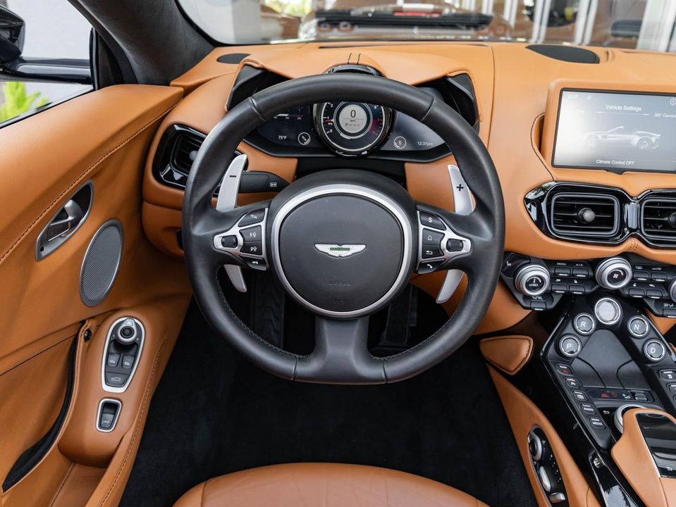 2021 Aston Martin Vantage