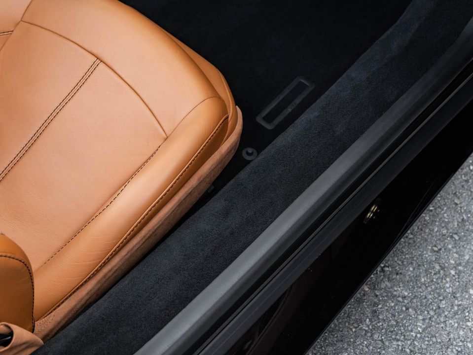 2021 Aston Martin Vantage