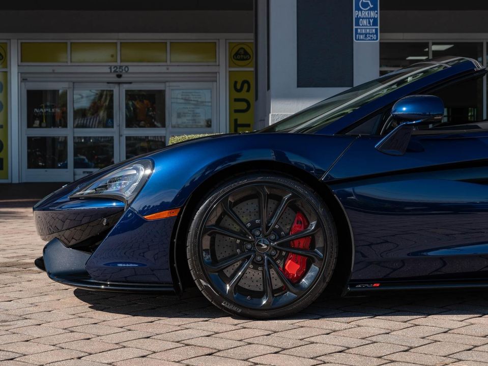 2020 McLaren 570S