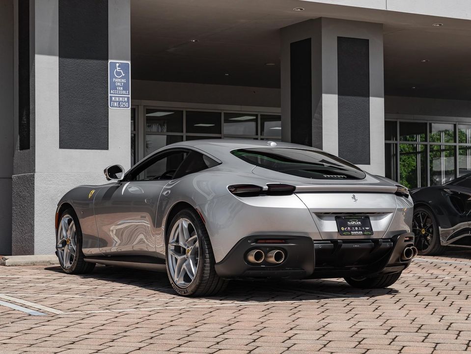 2021 Ferrari Roma