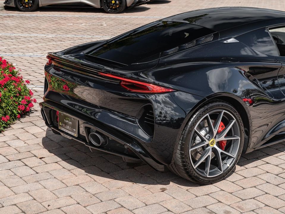 2024 Lotus Emira